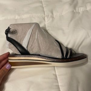 Vince Camuto Sandals